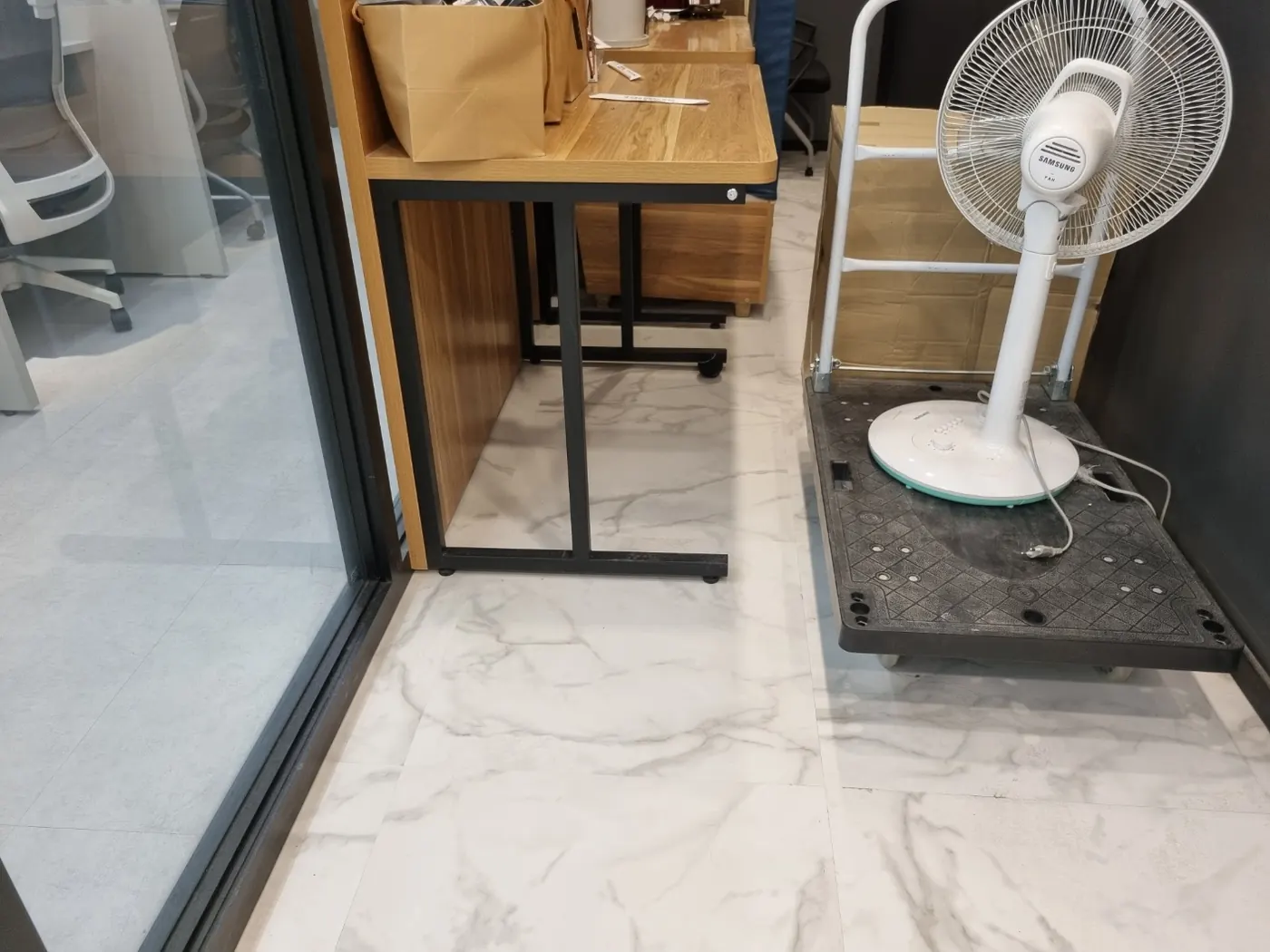 사무 공간 정리 — 궁동 학원청소 현장