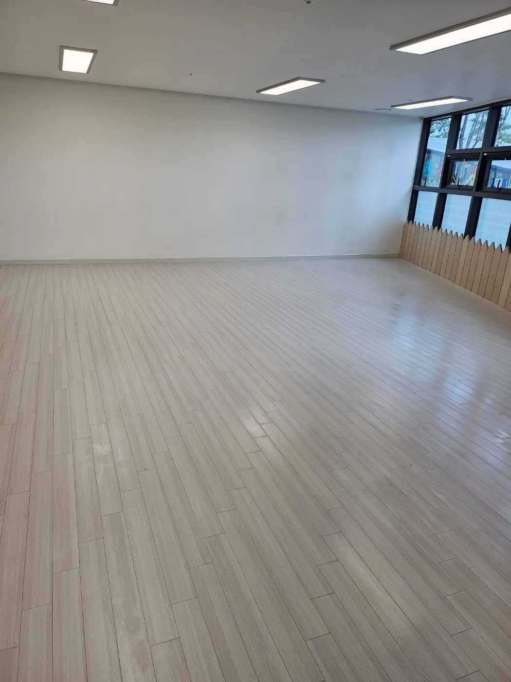 서구 어린이집청소 시공 현장 — 교실 마감