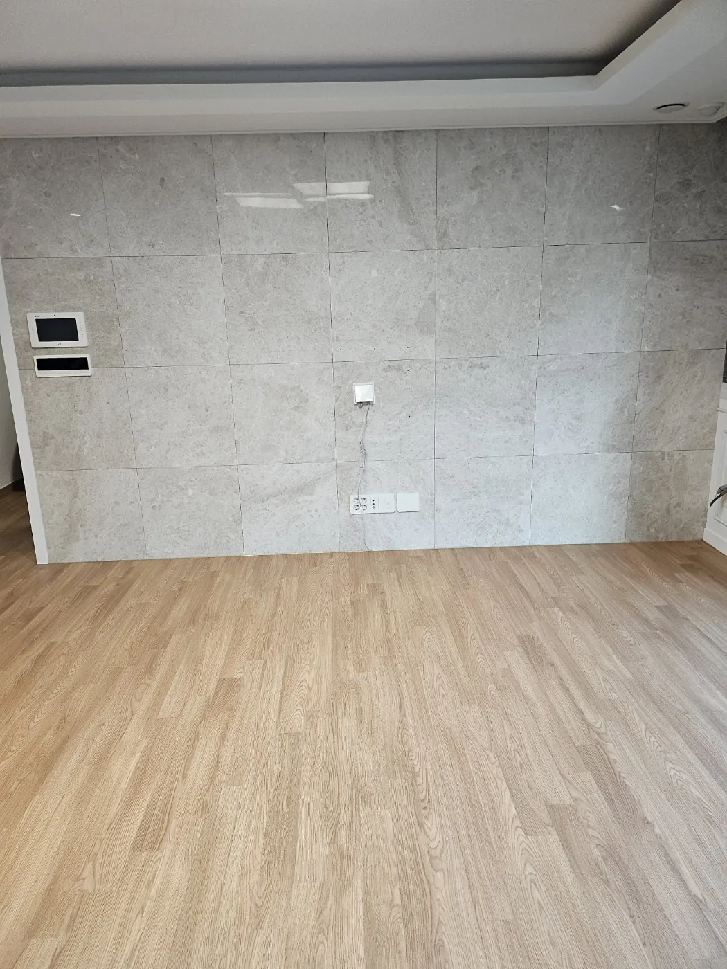 비래동 입주청소 시공 현장 — 입주 전 실내