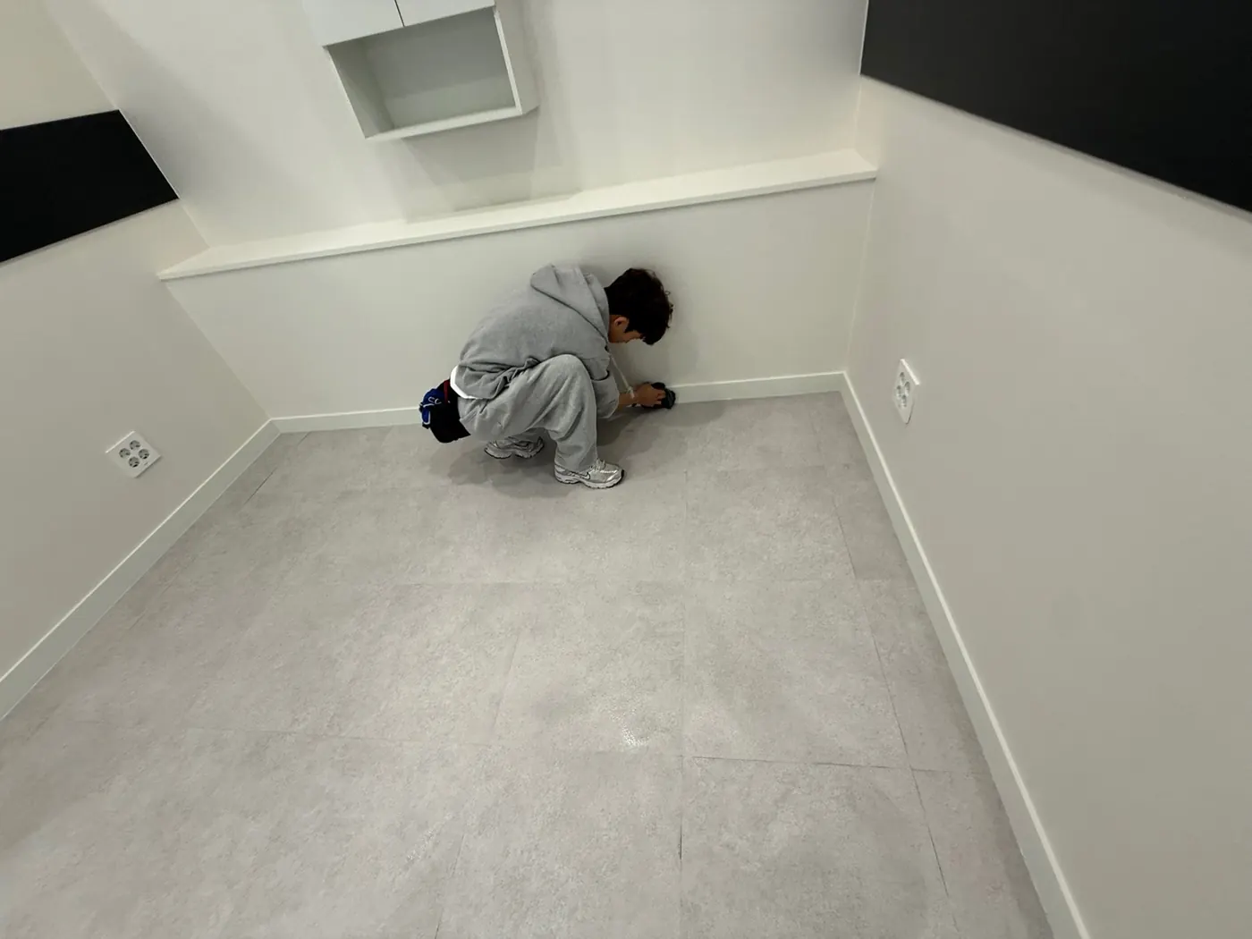 세정 진행 — 삼괴동 상가청소 현장