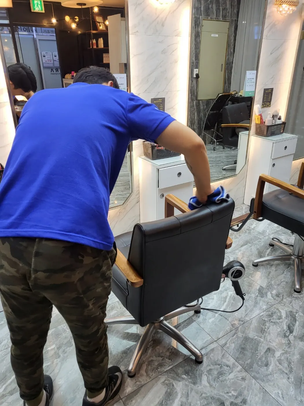세정 진행 — 대전광역시 미용실청소 현장