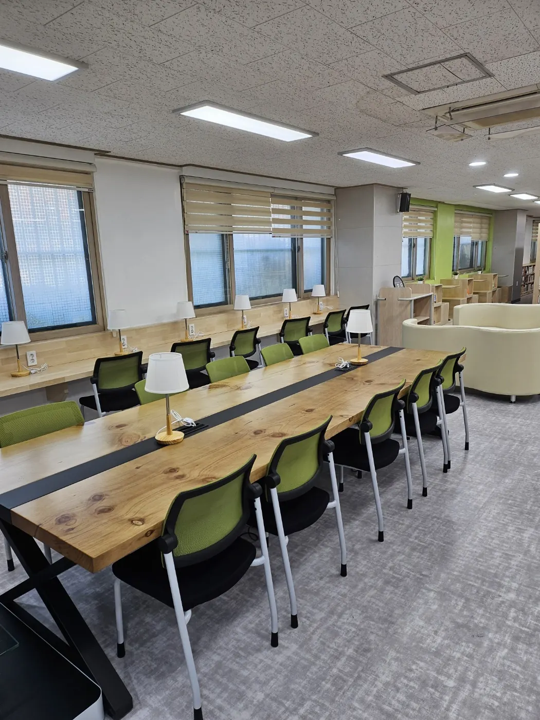 미호동 학교청소 시공 현장 — 교실 정리