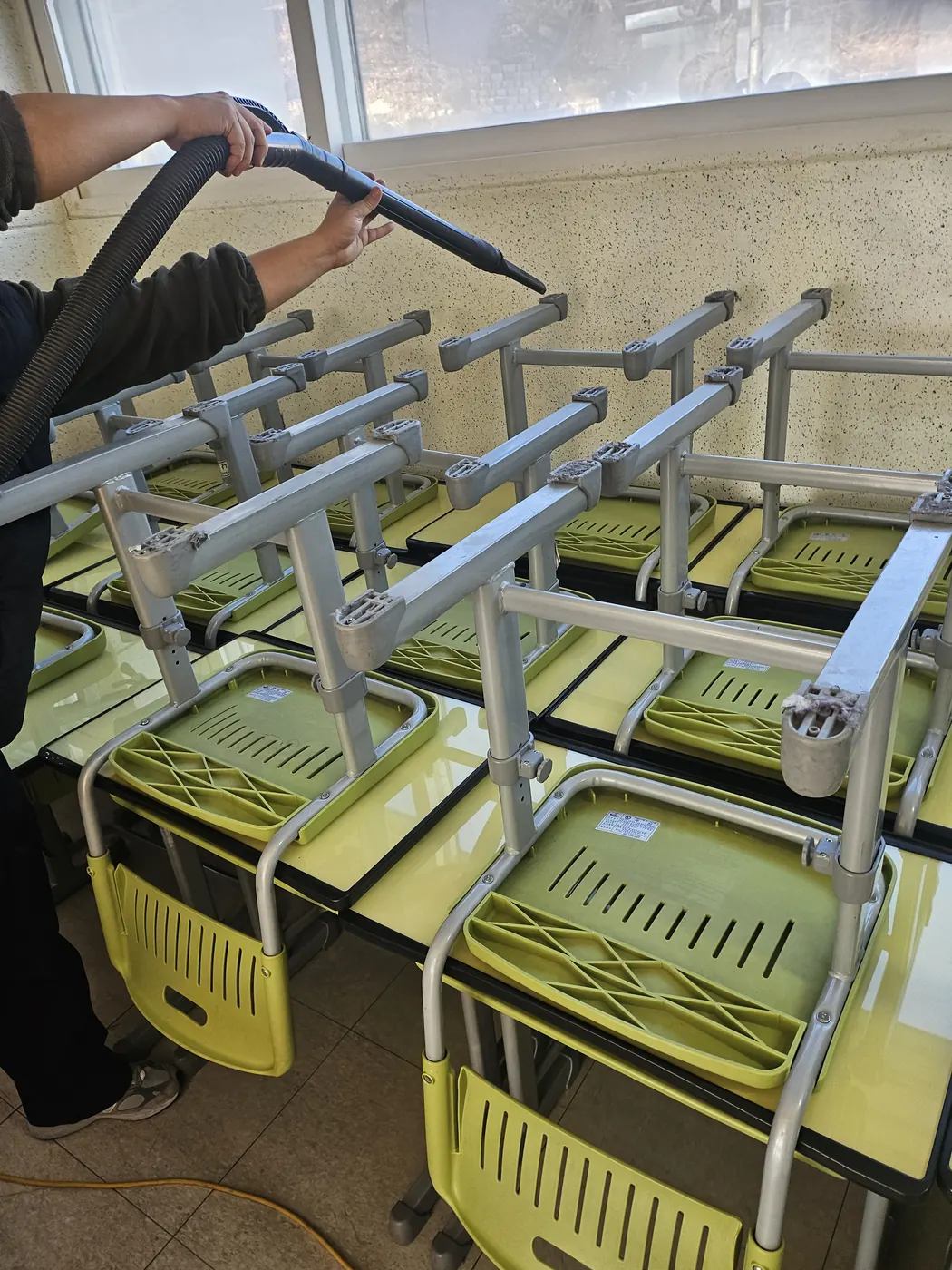 왁스 재코팅 — 서구 학교청소 현장